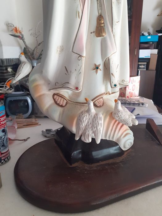 Estatueta religiosa