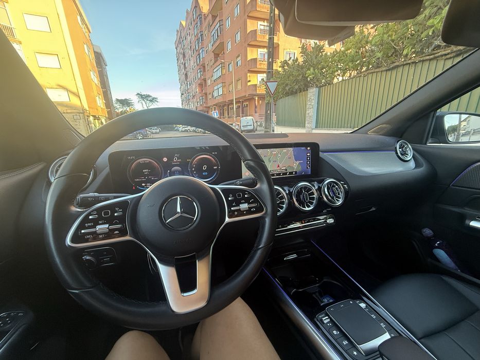 Mercedes EQA 250
