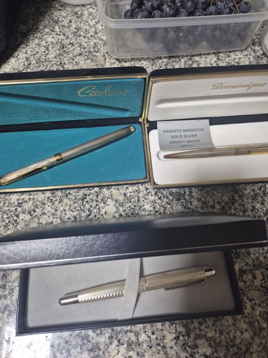 Coleção de canetas