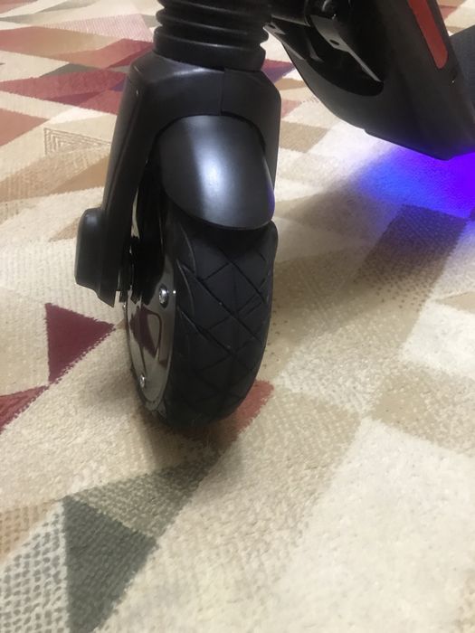 Електросамокат LSI1025006