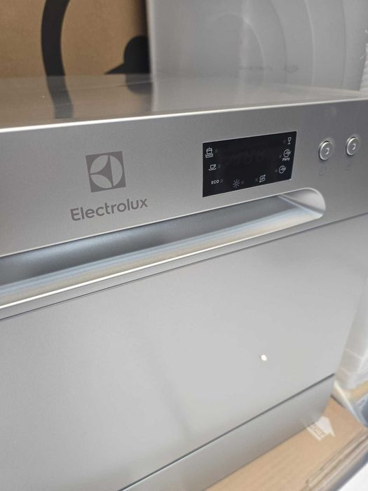 nowa Electrolux mini Zmywarka kompaktowa ESF2400OS gwar 2 lata X2