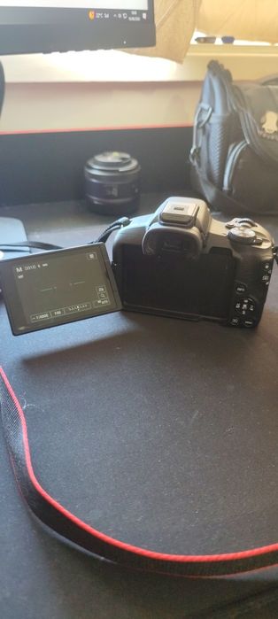 Canon eos r50 em ótimo estado