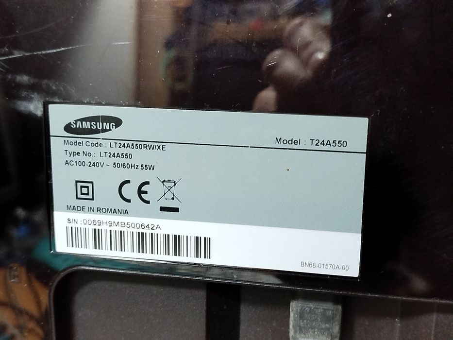 Б.в.монітор 24"+TV тюнер з пультом