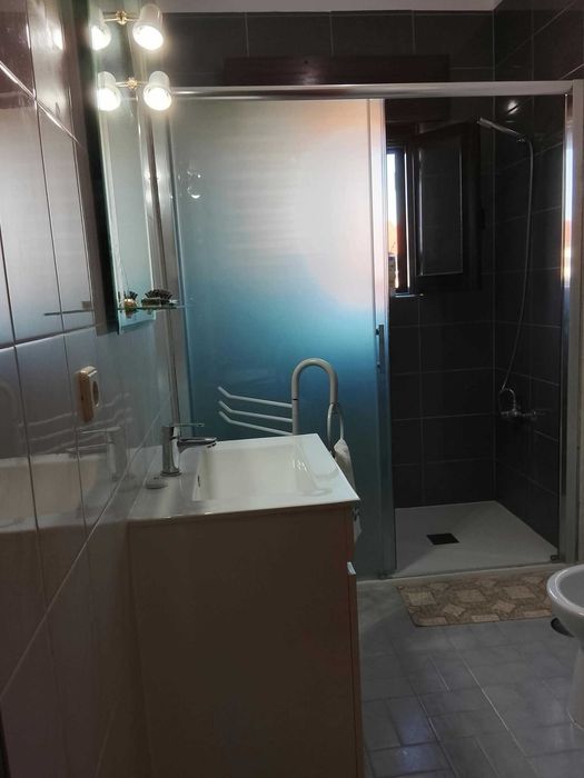 Quartos para arrendamento mensal - Montargil