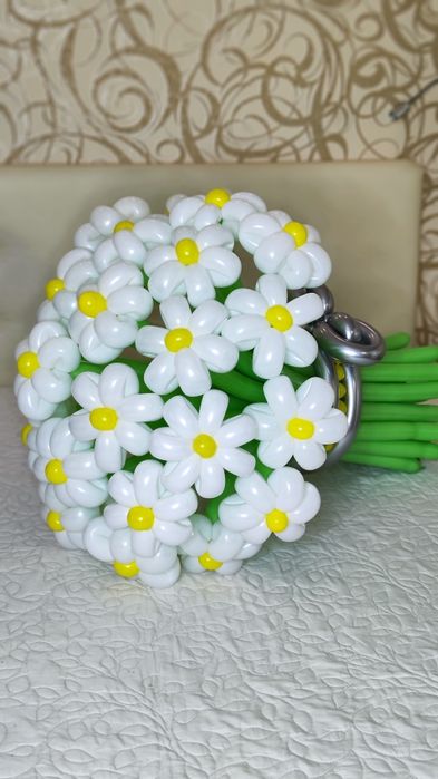Квіти з повітряних кульок, Цветы из воздушных шаров , фігурки з повітряних кульок