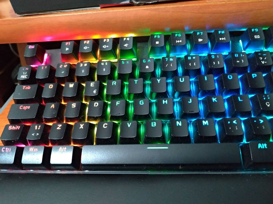Teclado mecánico Mars Gaming MK5 RGB
