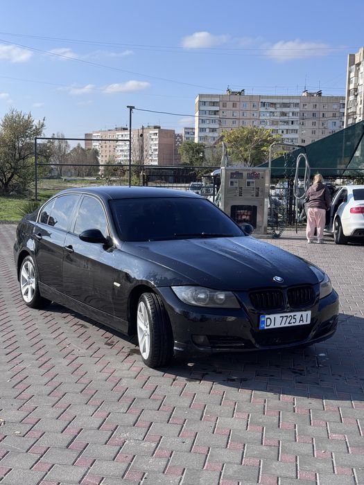 Продам bmw e90