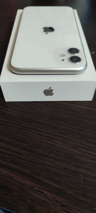 IPhone 11  на 64