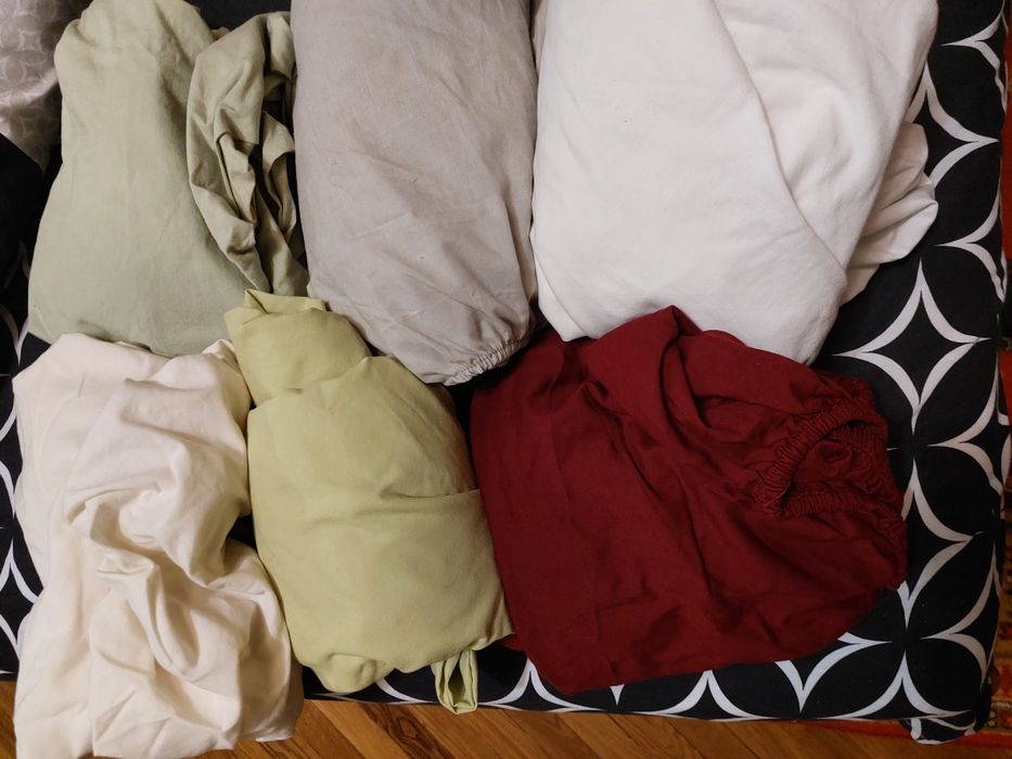 Простыни на резинке