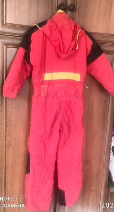 Распродажа комбинезоны до 30.02