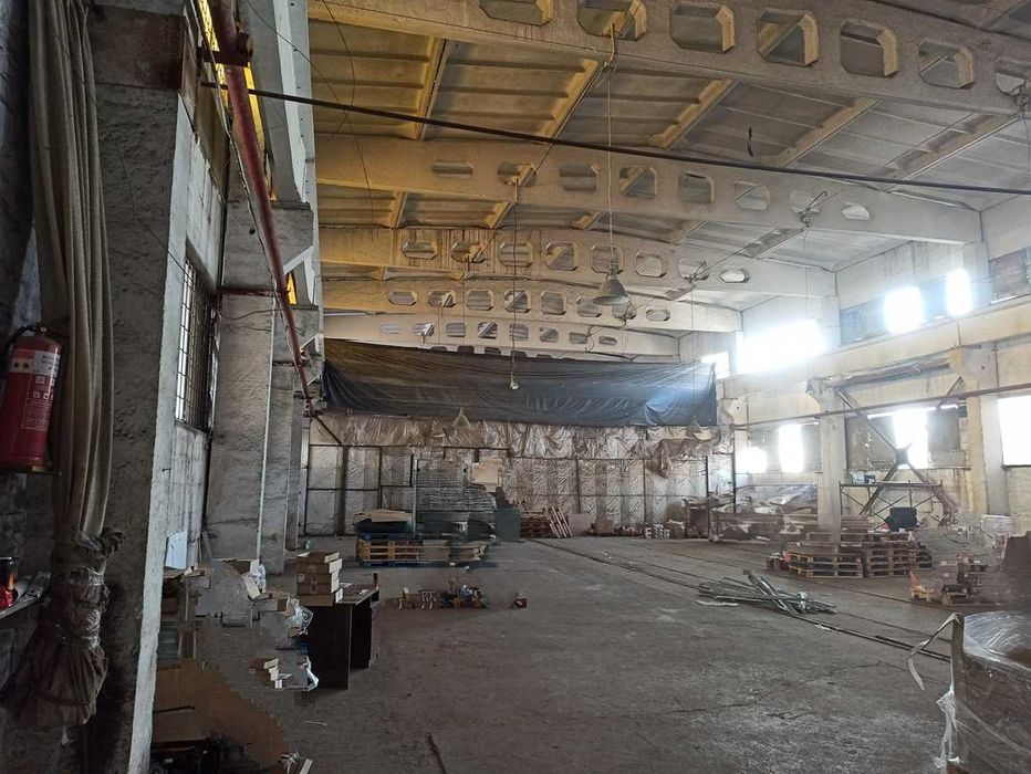 Сдам в оренду капітальний склад з рампою 650 м.кв.