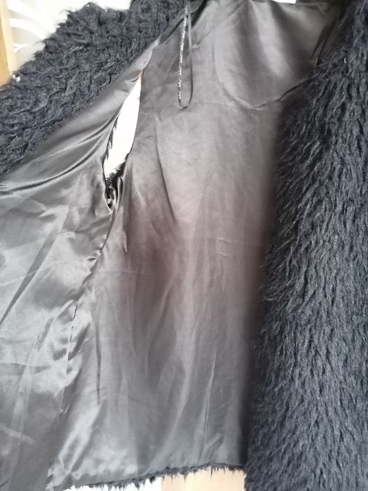 Czarna kamizelka z kieszeniami pepco