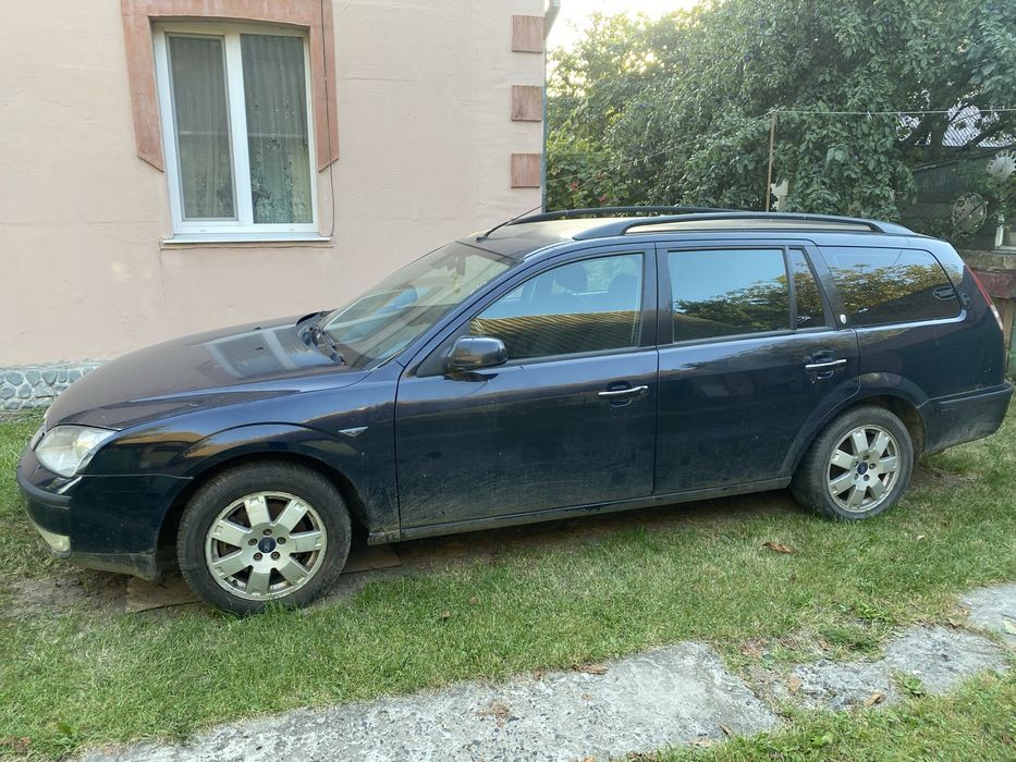 Два Mondeo Mk3 для відновлення або на запчастини