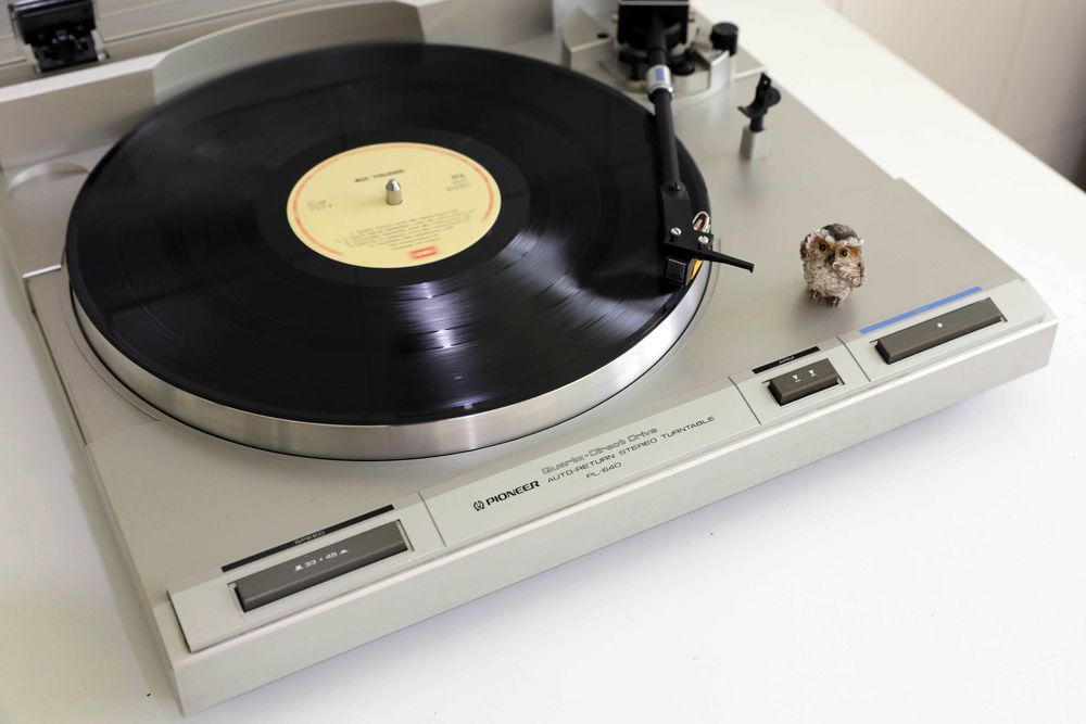 Pioneer PL-640 Gira discos Direct Drive