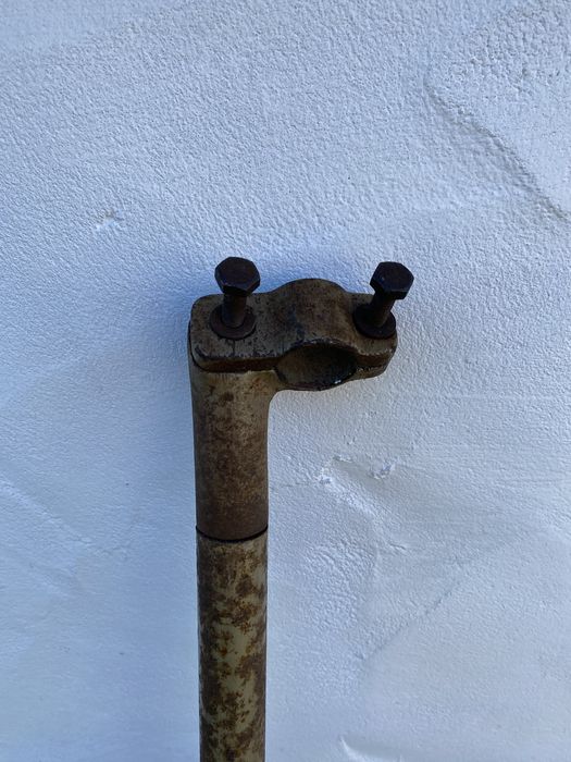 Suporte / expositor antigo bicicletas BSA