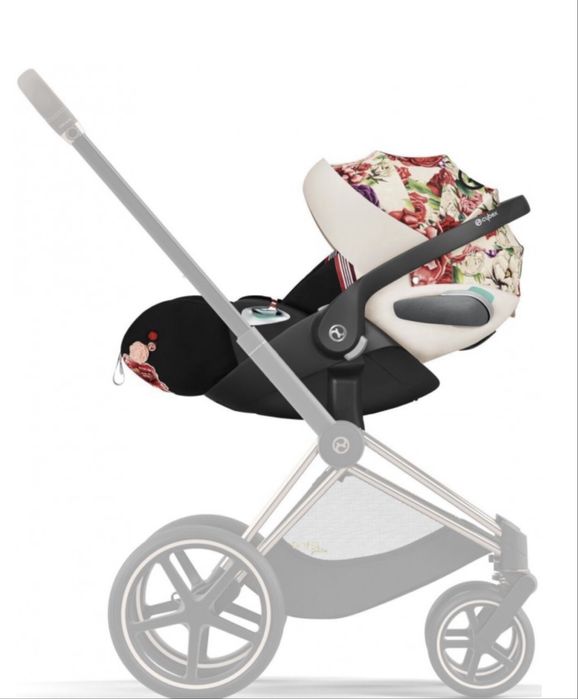 Автокрісло/автолюлька Cybex Cloud Z2 i-Size Blossom Light