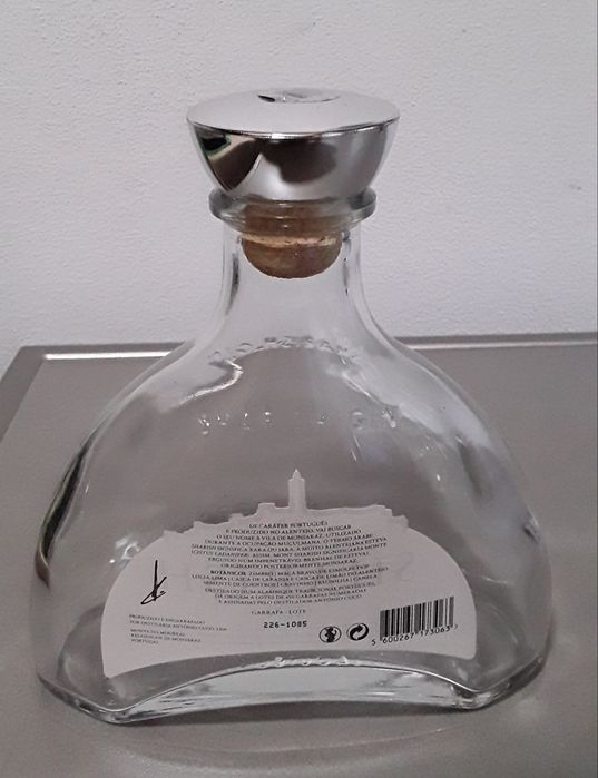 Garrafa VAZIA de Sharish Gin, 500 ml