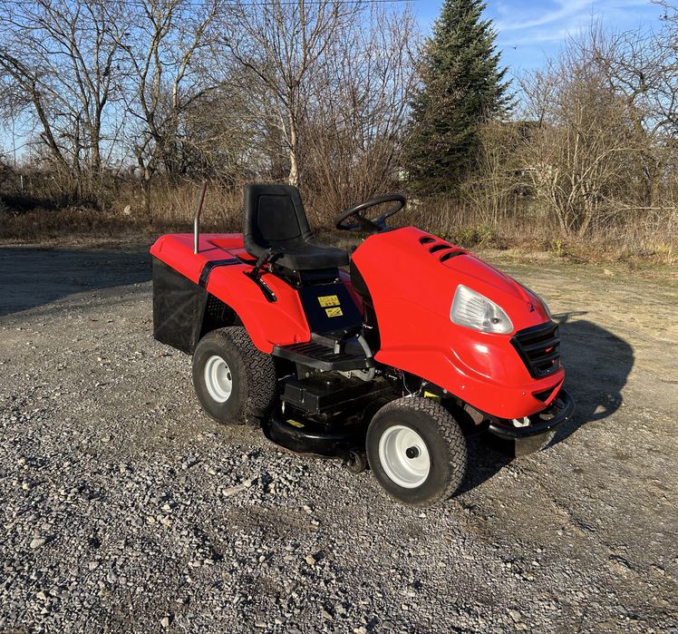 Kosiarka traktorek z koszem