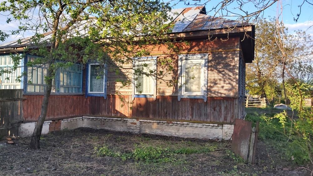 Будинок з газом,  25 км від Чернігова.