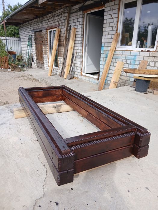 Усиление стен ,стол лавочка,гамак,светильник