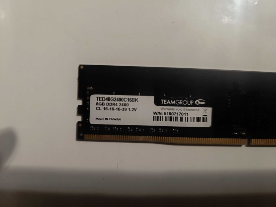DDR4 8GB  2400MHZ CL16 (teamgroup)