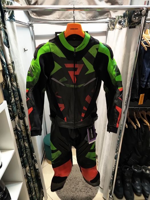 Kombinezin Skórzany Rebelhorn Inferno BLACK/GREEN/RED dwuczęściowy 50