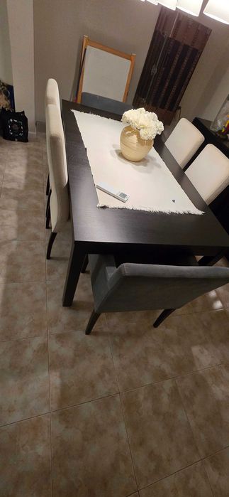 Mesa de jantar IKEA extensível