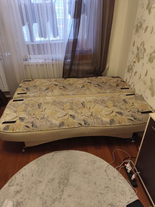 Продам диван                  .