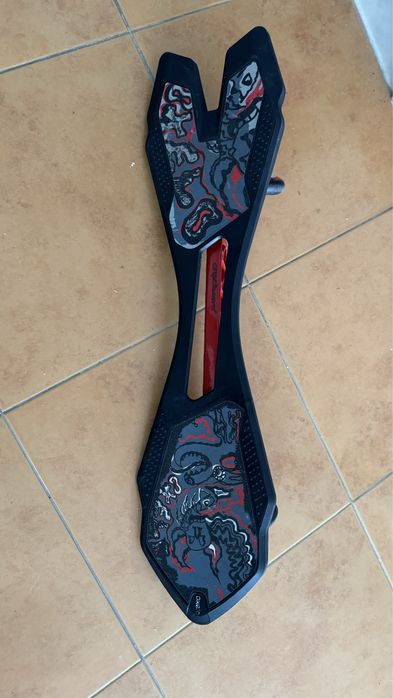 Skate de duas rodas novo