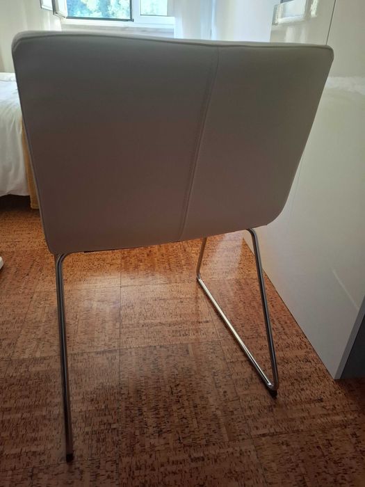 Cadeira Bernhard64751078768259122