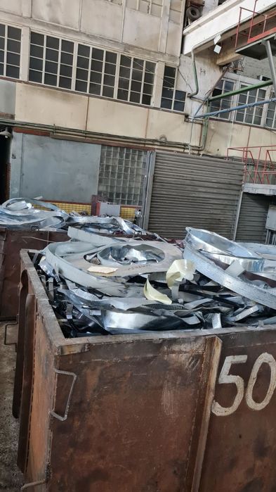 Металобрухт здати від 5.3грн/кг,Закупка Здать від-200кг. Металолом