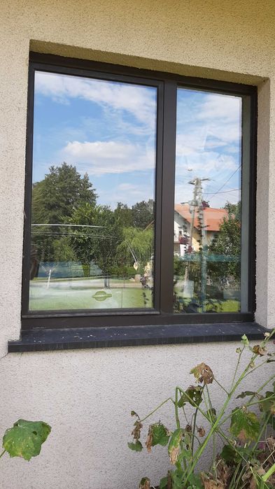 sprzedam okna aluminiowe