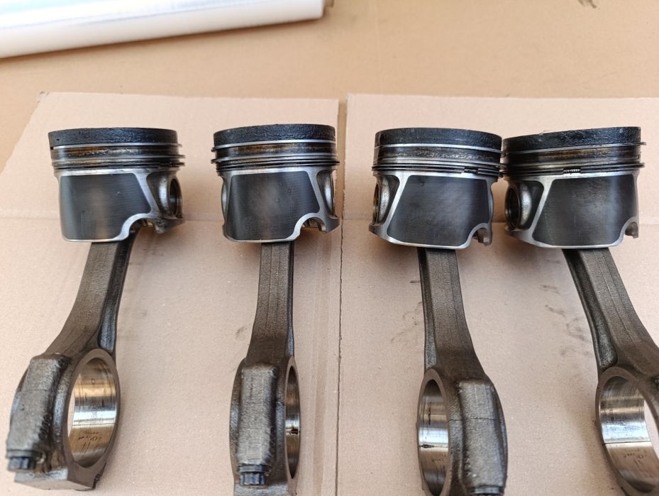 Поршня шатуни 2.0 TDI audi seat skoda Volkswagen Caliber Outlander
