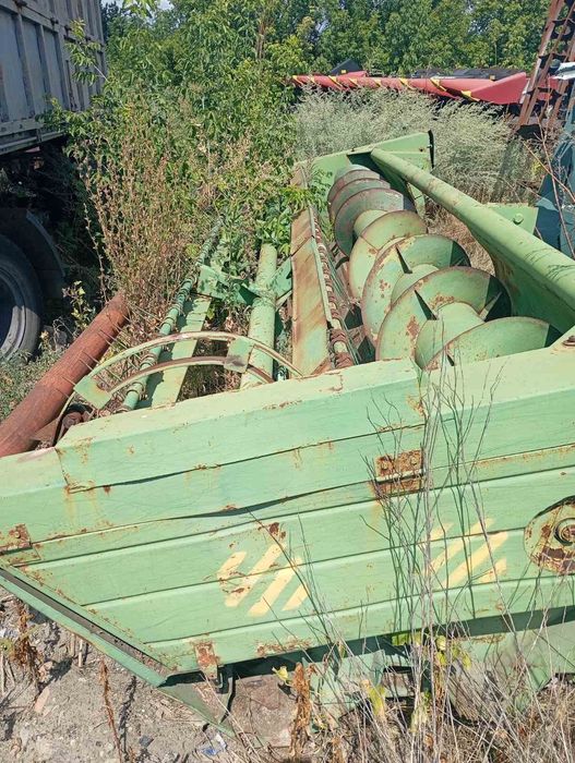 Самохідна косарка FORSCHRITT E-303 з комплектом жниварок