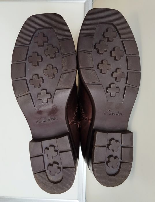 Сапоги женские Clarks р. 41,5.