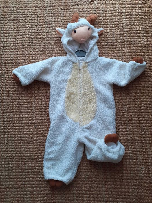 Carnaval disfarce de Memé fofinho para bebé entre os 12 e os 24 meses