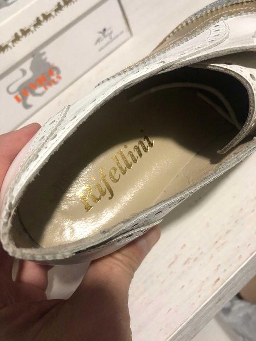 туфлі жіночі Rifelliny. нові