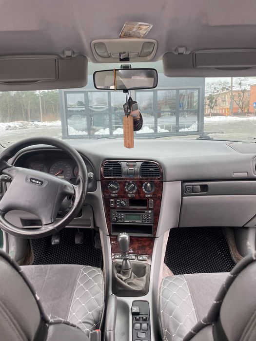 Volvo V40 1.8 Газ/бензин