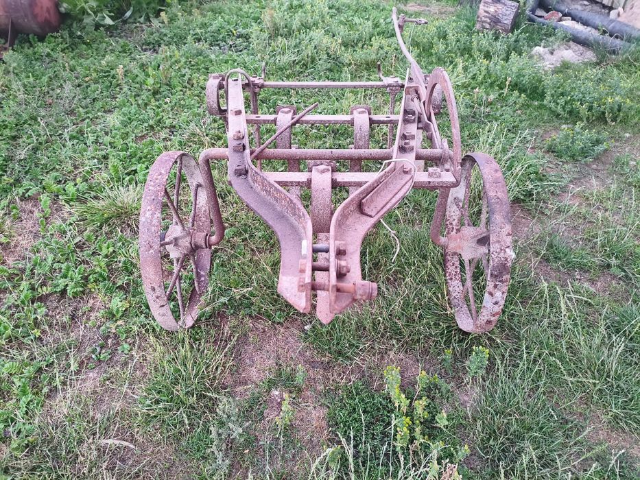 Продам культиватор кінний