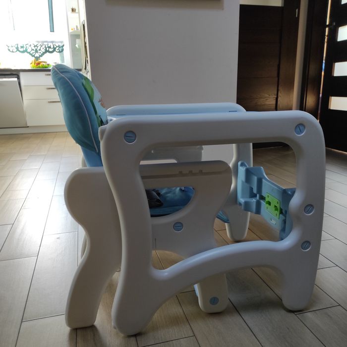 Krzesełko do karmienia Ricokids