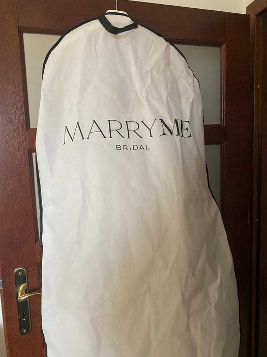 Zjawiskowa suknia ślubna.