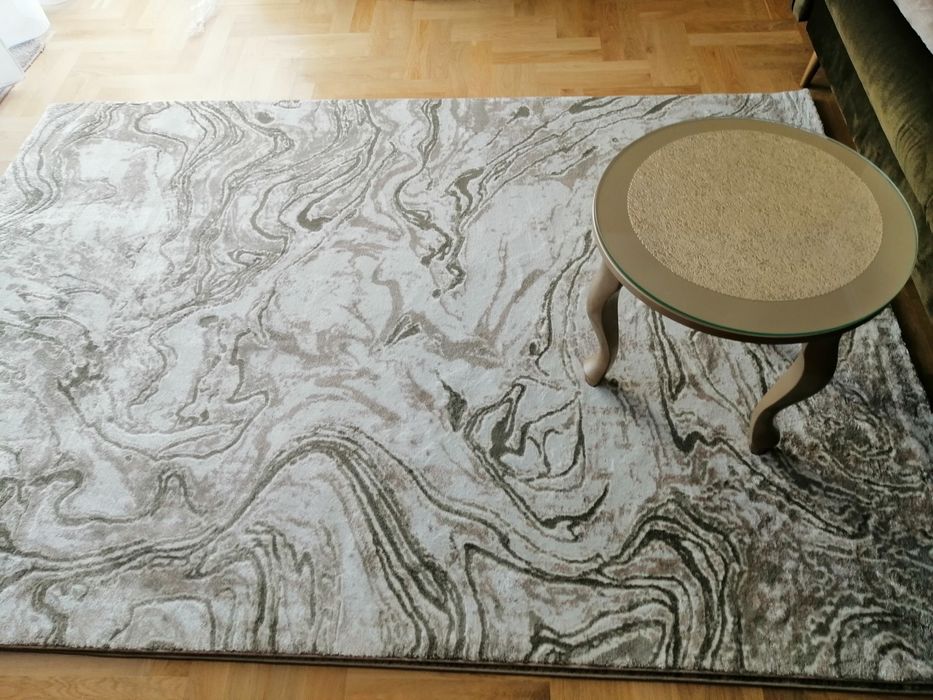 Dywan nowy 100 %wiskoza oliwka i beż