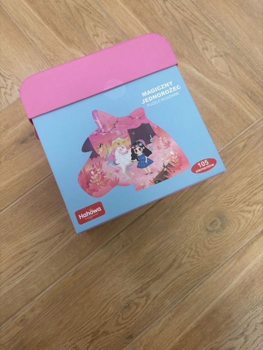 Puzzle rodzinne Magiczny jednorożec 105 elementów 2 w 1 Torebka i kufe