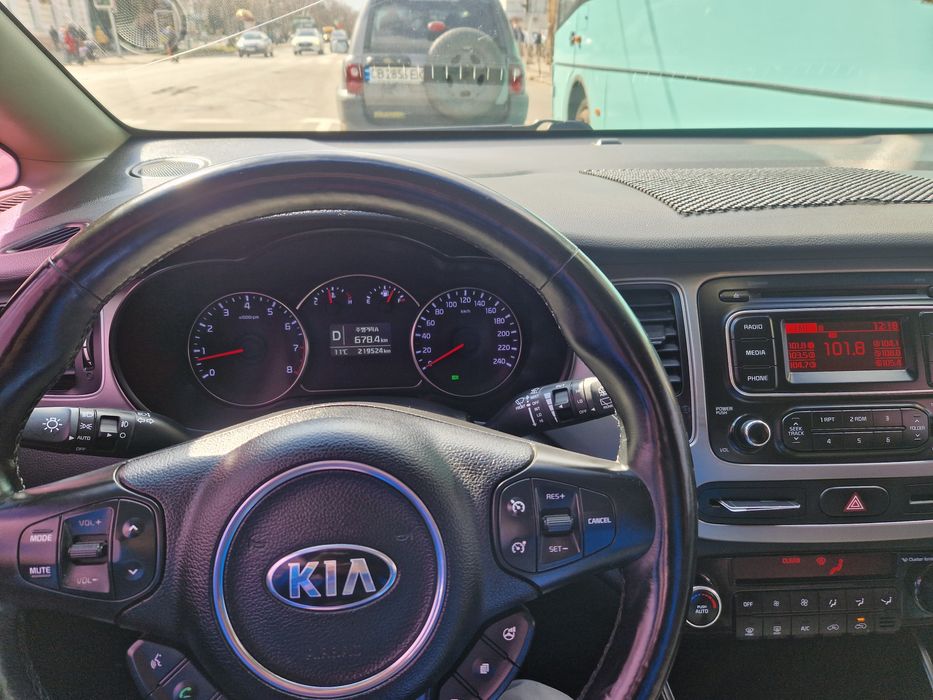 Продам KIA Karens 2013р.