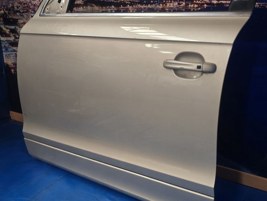 Porta frente esquerda original  audi q7 4L  s-line 2006- EPC