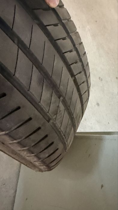 4 Pneus Bridgestone Alenza 245/50 R19 BMW X3, X4