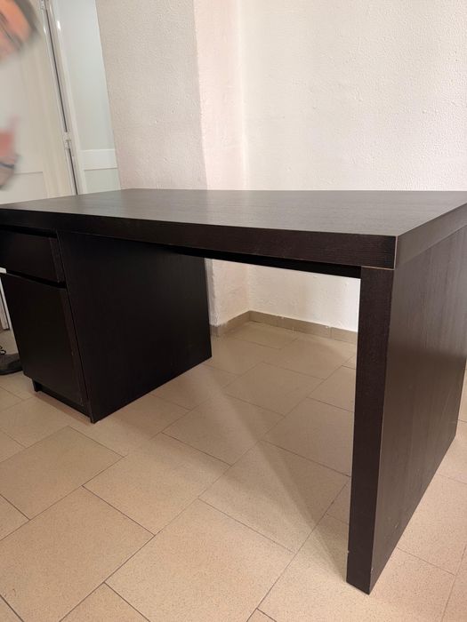 Secretaria Ikea MALM