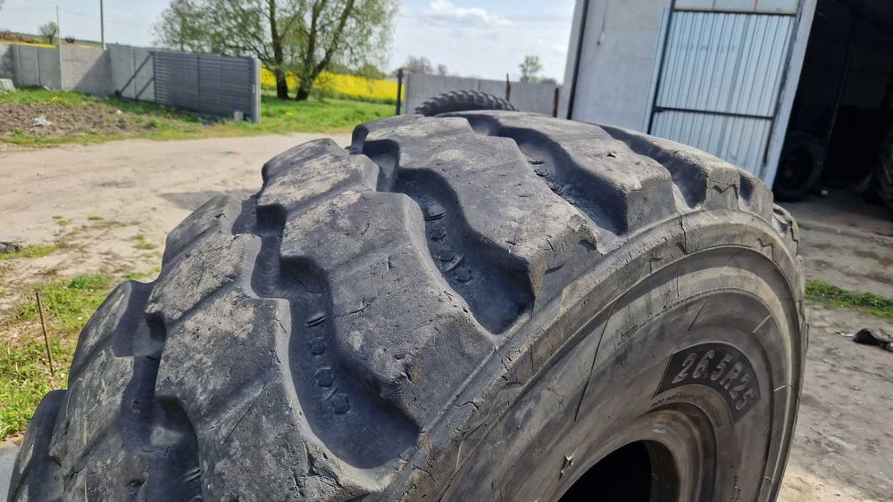 26.5r25 26.5-25 Techking 70% bieżnik bez napraw