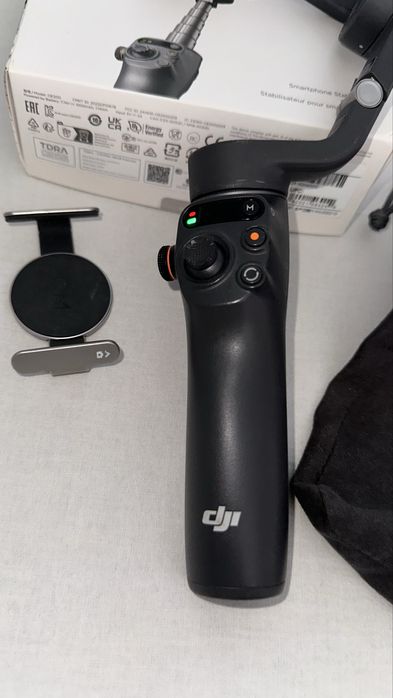 Gimbal Dji osmo mobile 6