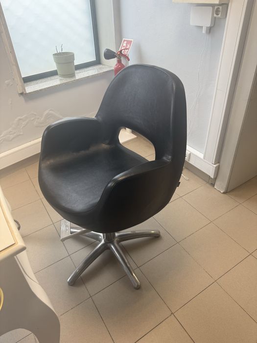 Recheio para Espaço de Cabelo e Estética